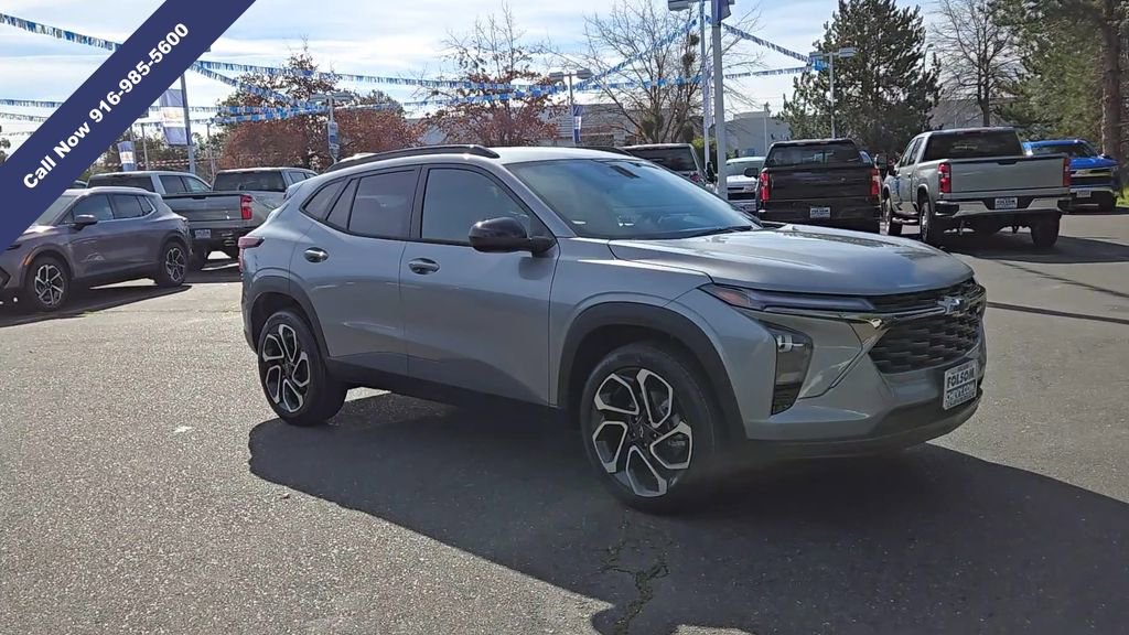 New 2026 Chevrolet Trax RS w/ Driver Confidence Package image 3