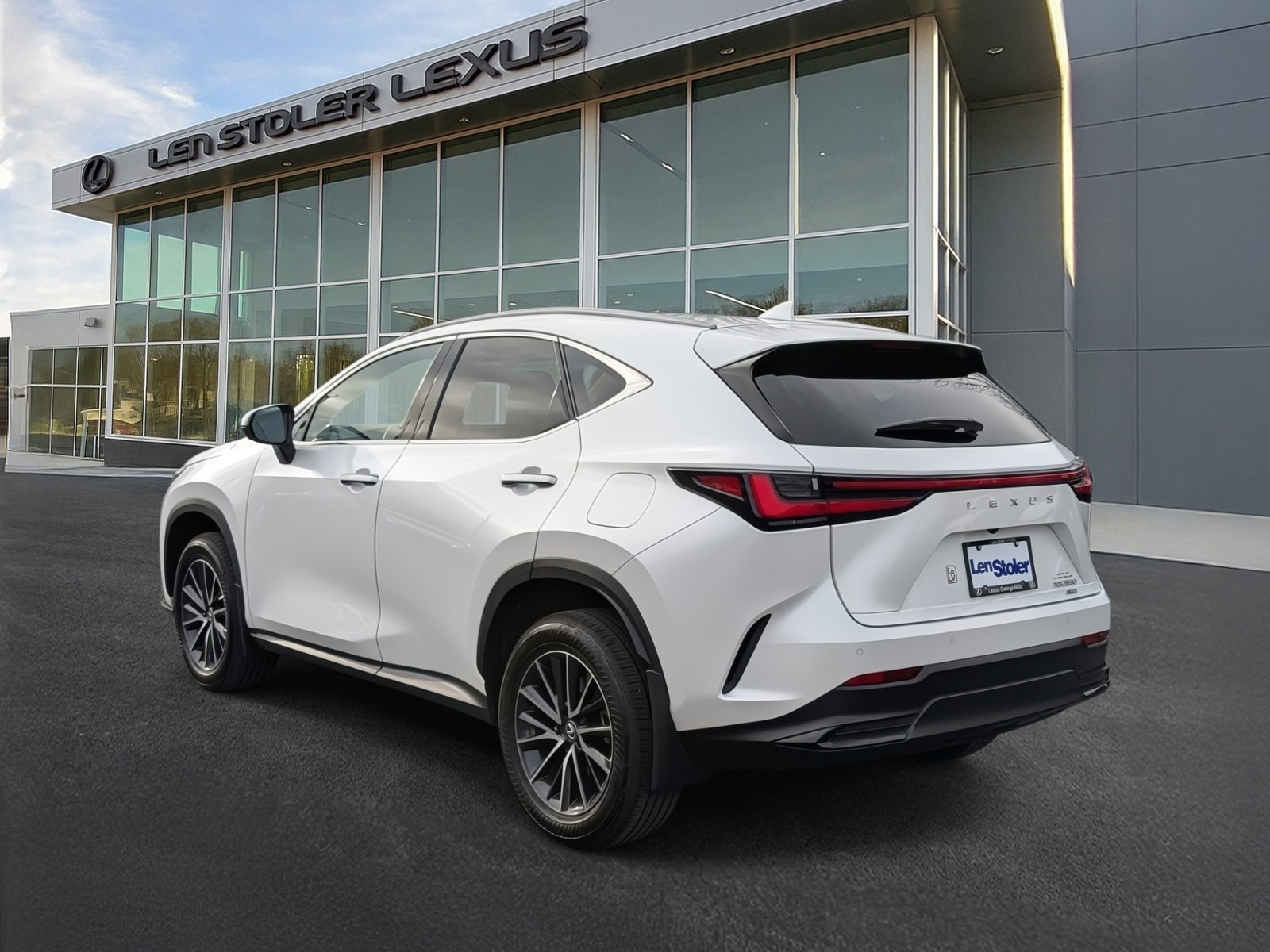 Used 2024 Lexus NX 350 350 Premium AWD image 5