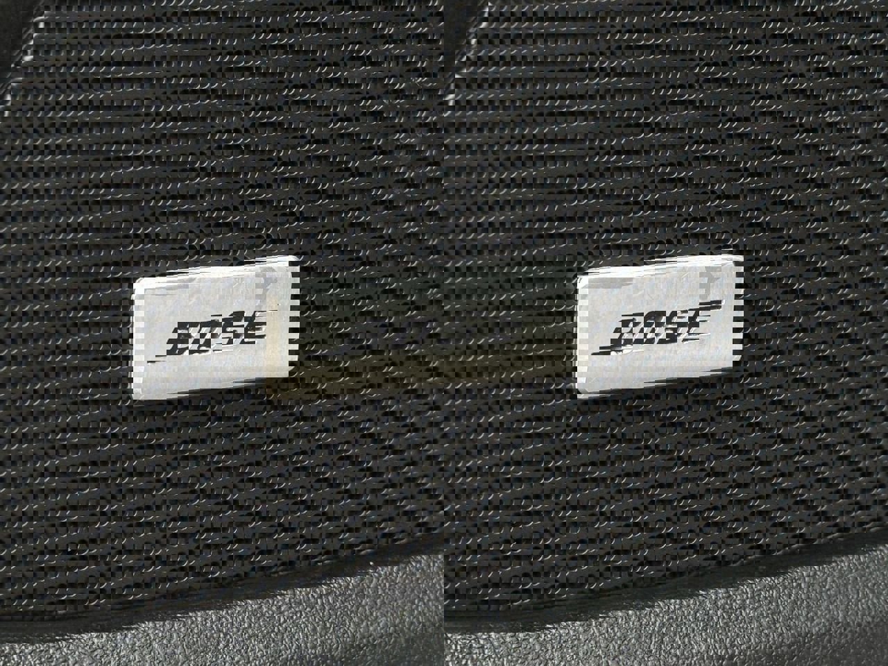 Used 2023 Chevrolet Equinox RS w/ RS Leather Package image 21