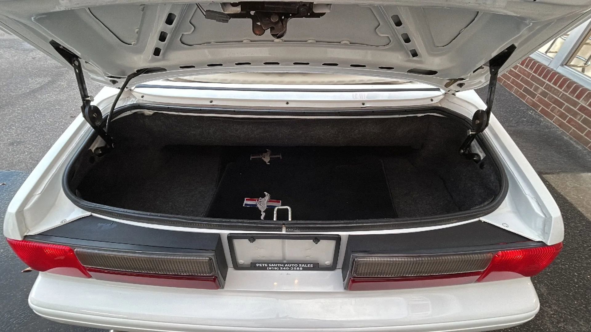 Used 1993 Ford Mustang LX RWD image 15