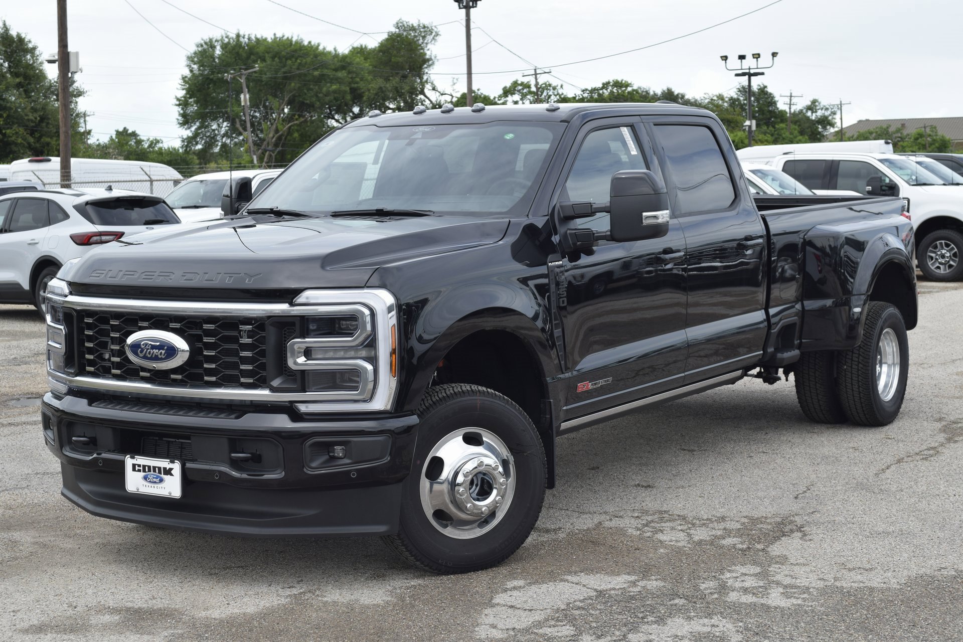 New 2025 Ford F350 Platinum