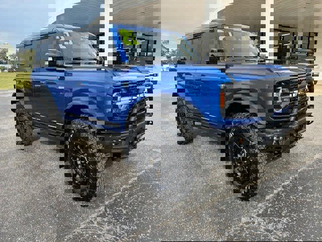 Used 2021 Ford Bronco First Edition image 2