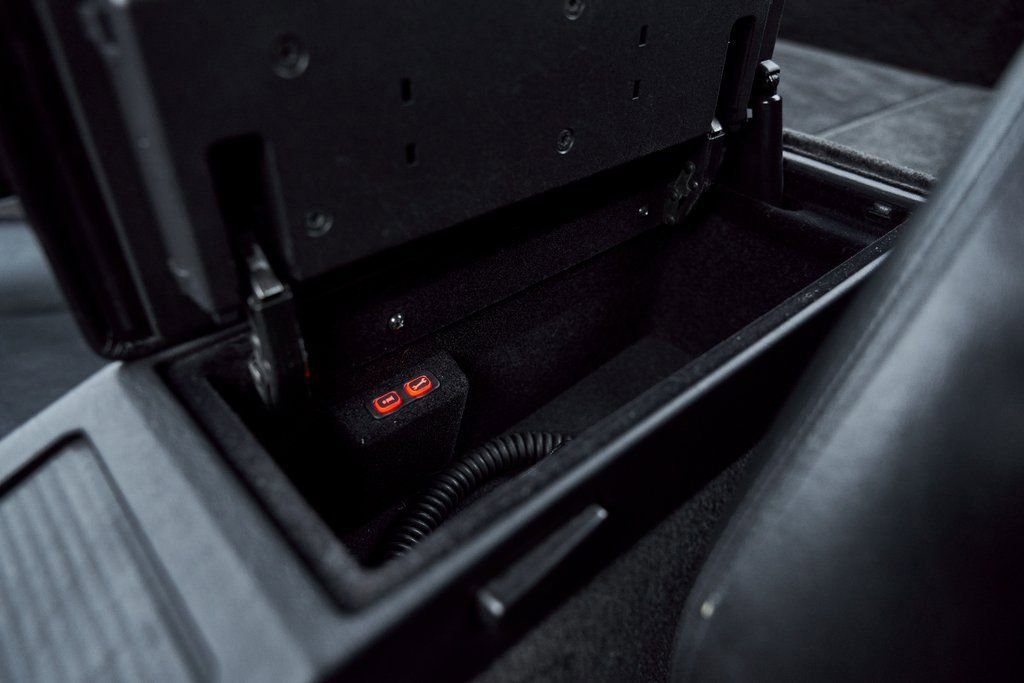 Used 2002 Mercedes-Benz SL 500 w/ SL2 Option Pkg image 54