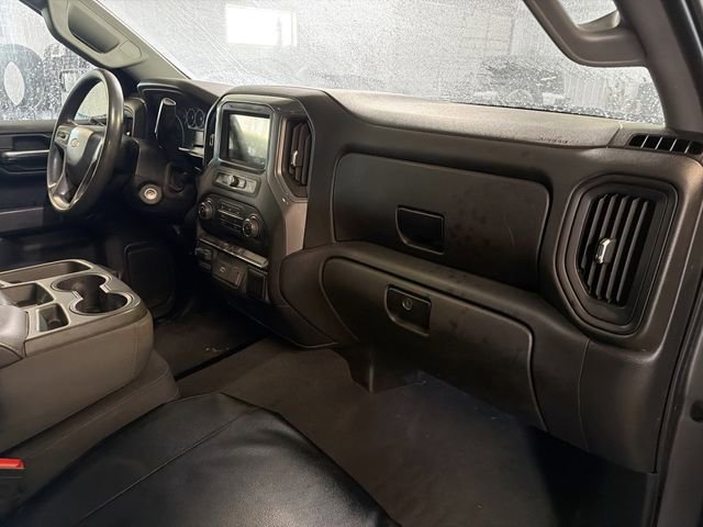 Used 2019 Chevrolet Silverado 1500 Custom w/ Custom Convenience Package image 12