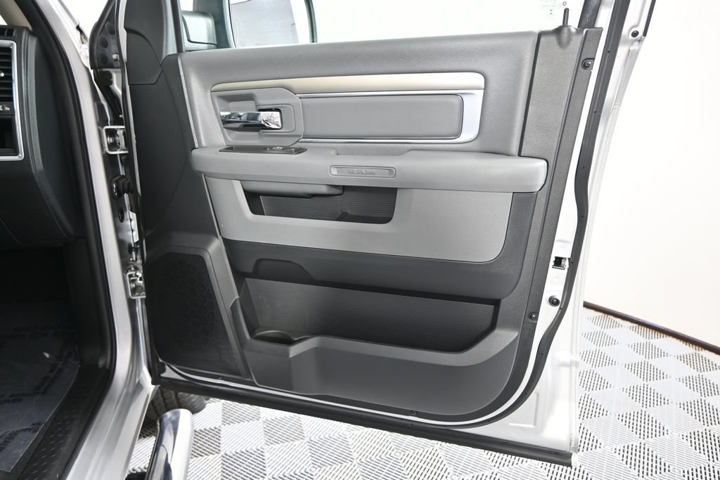 Used 2017 RAM 1500 Big Horn AWD/4WD image 13