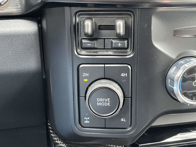 New 2026 Ford F250 Lariat w/ Black Appearance Package image 11