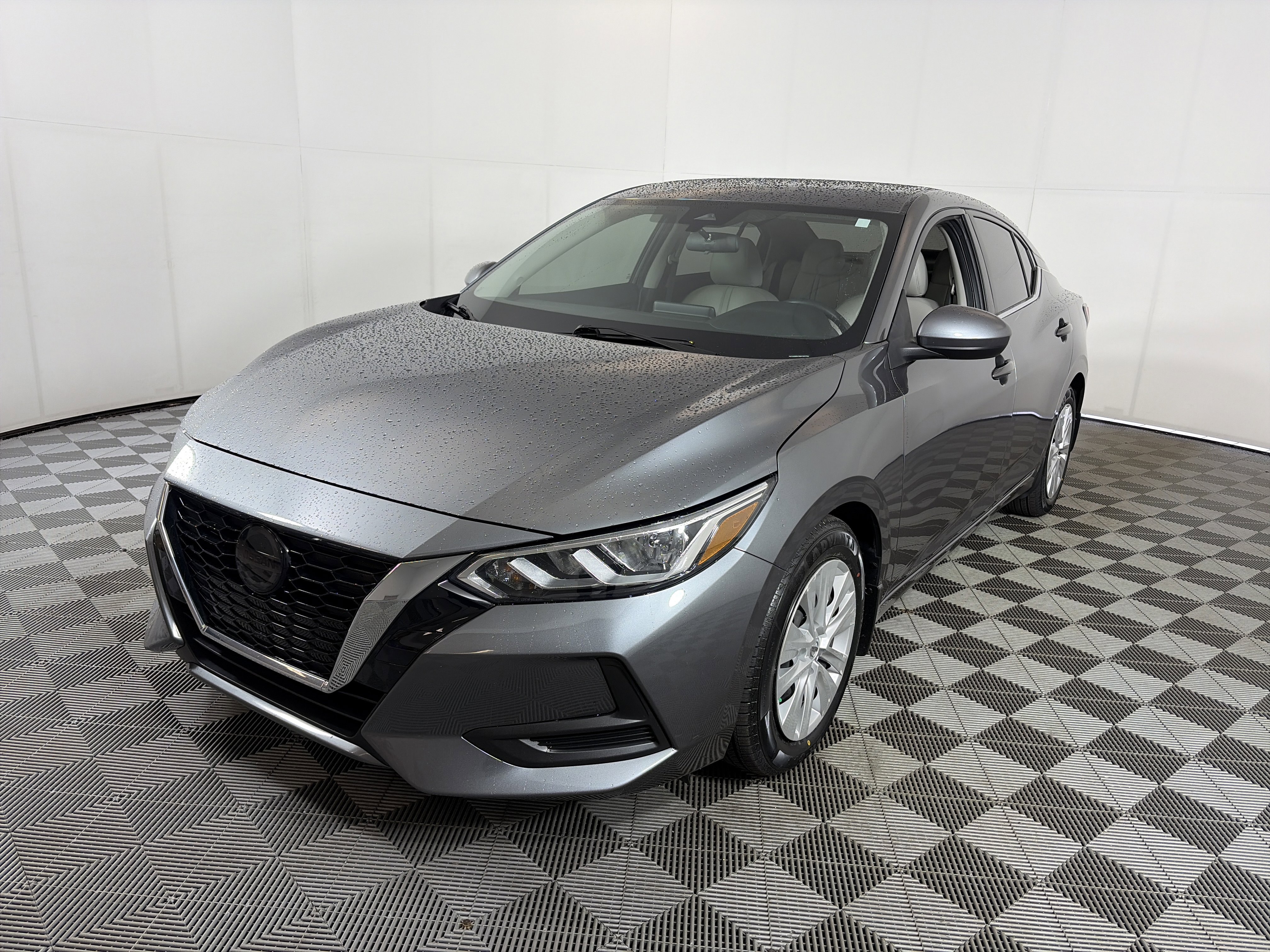 Used 2021 Nissan Sentra S FWD image 2