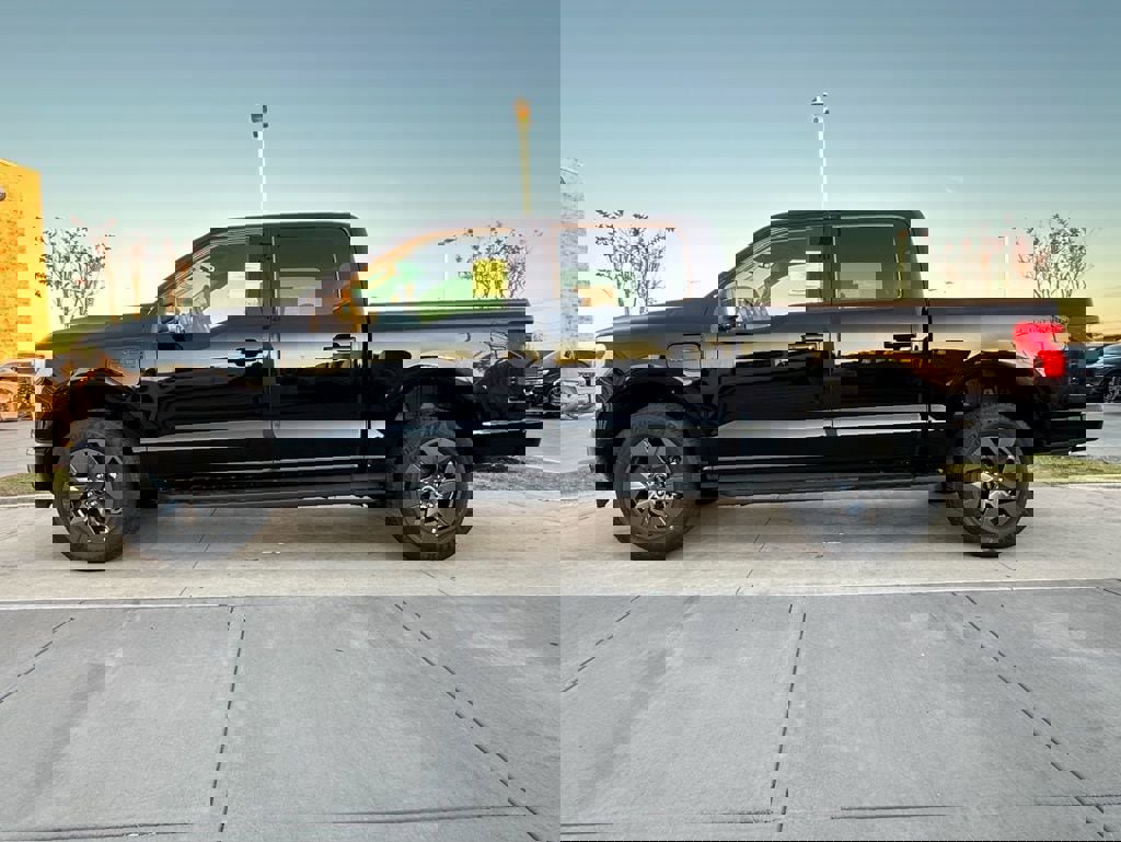 New 2025 Ford F150 Lightning Flash image 66