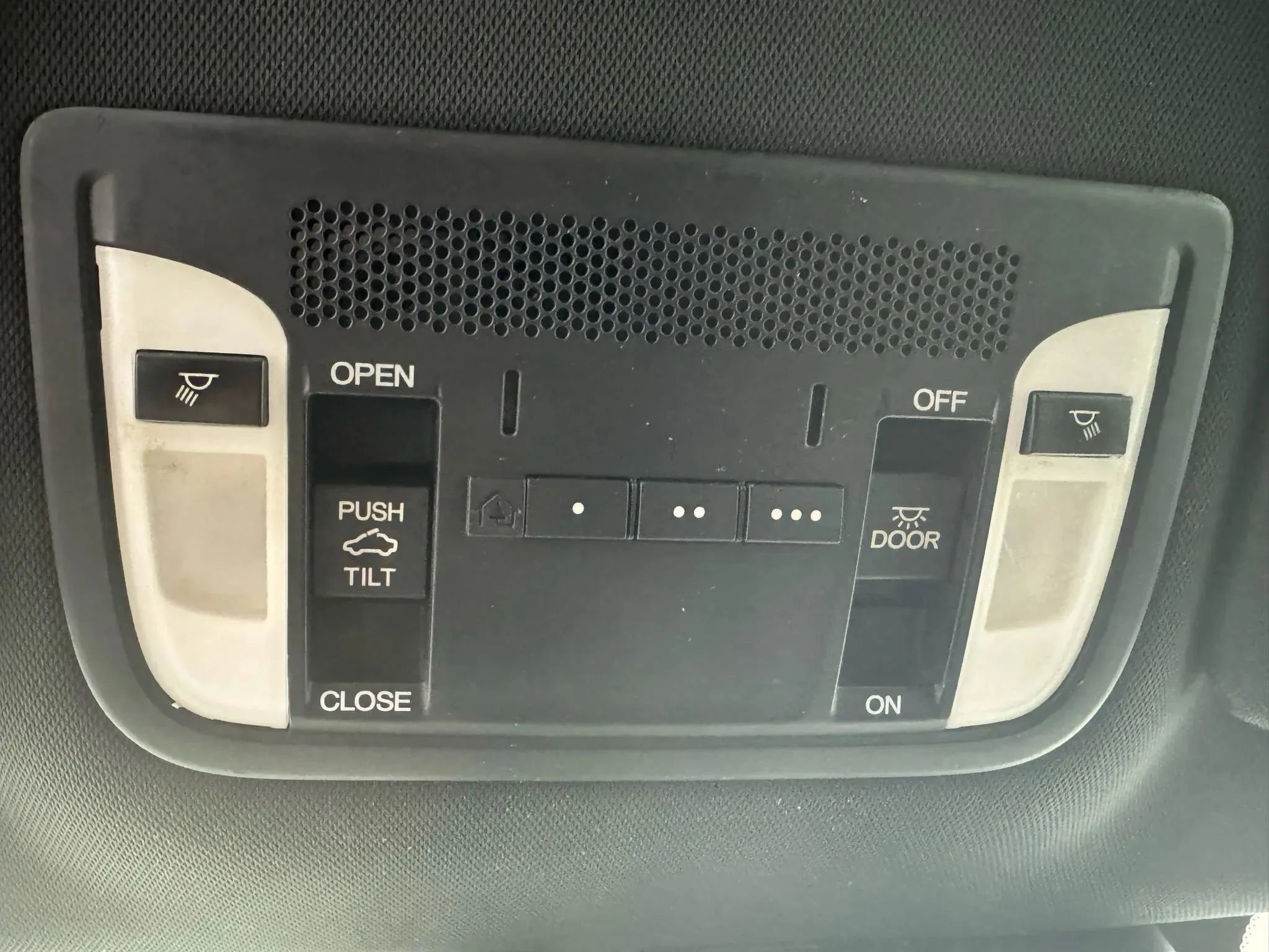 Used 2022 Acura ILX w/ Premium Package image 24