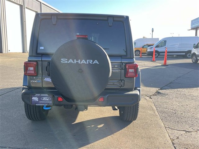 Used 2023 Jeep Wrangler Unlimited Sahara w/ Cold Weather Group image 4
