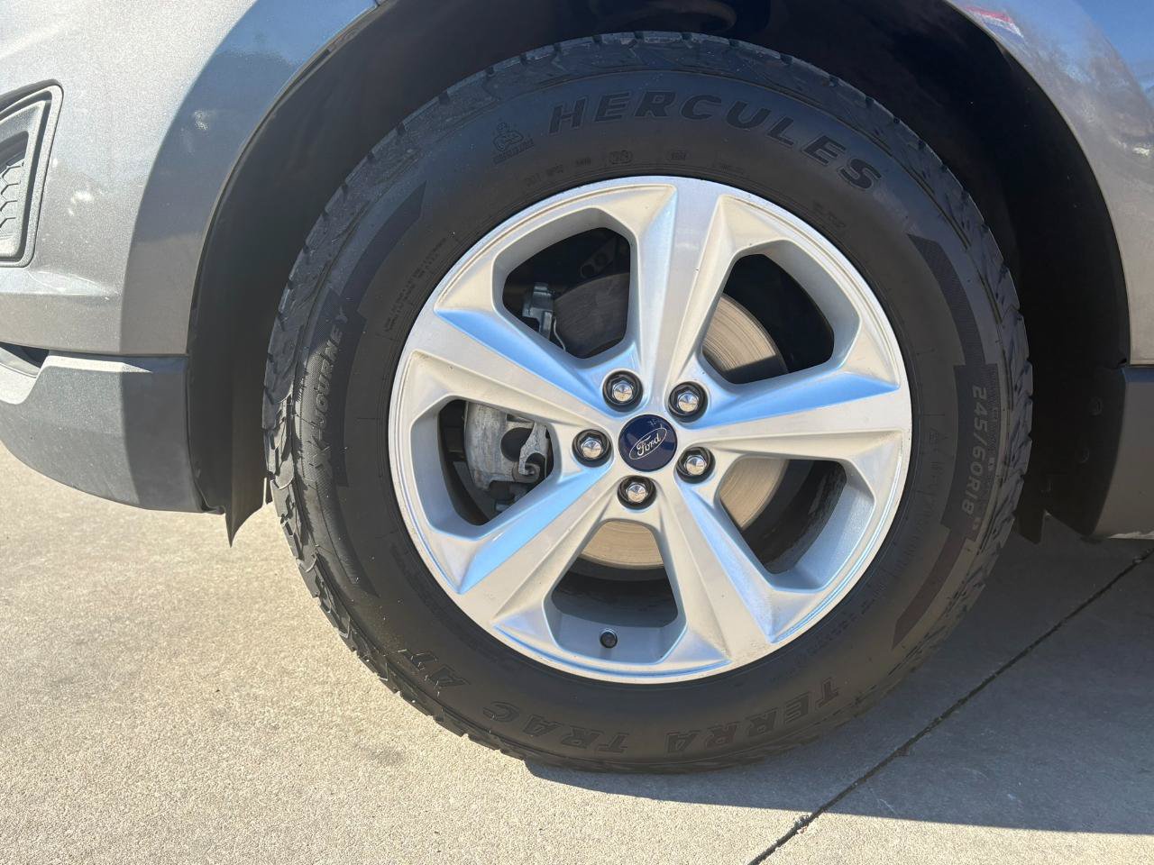 Used 2016 Ford Edge SE FWD image 35