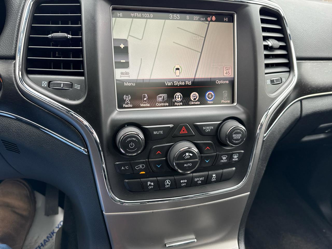 Used 2018 Jeep Grand Cherokee Limited w/ Luxury Group II image 15