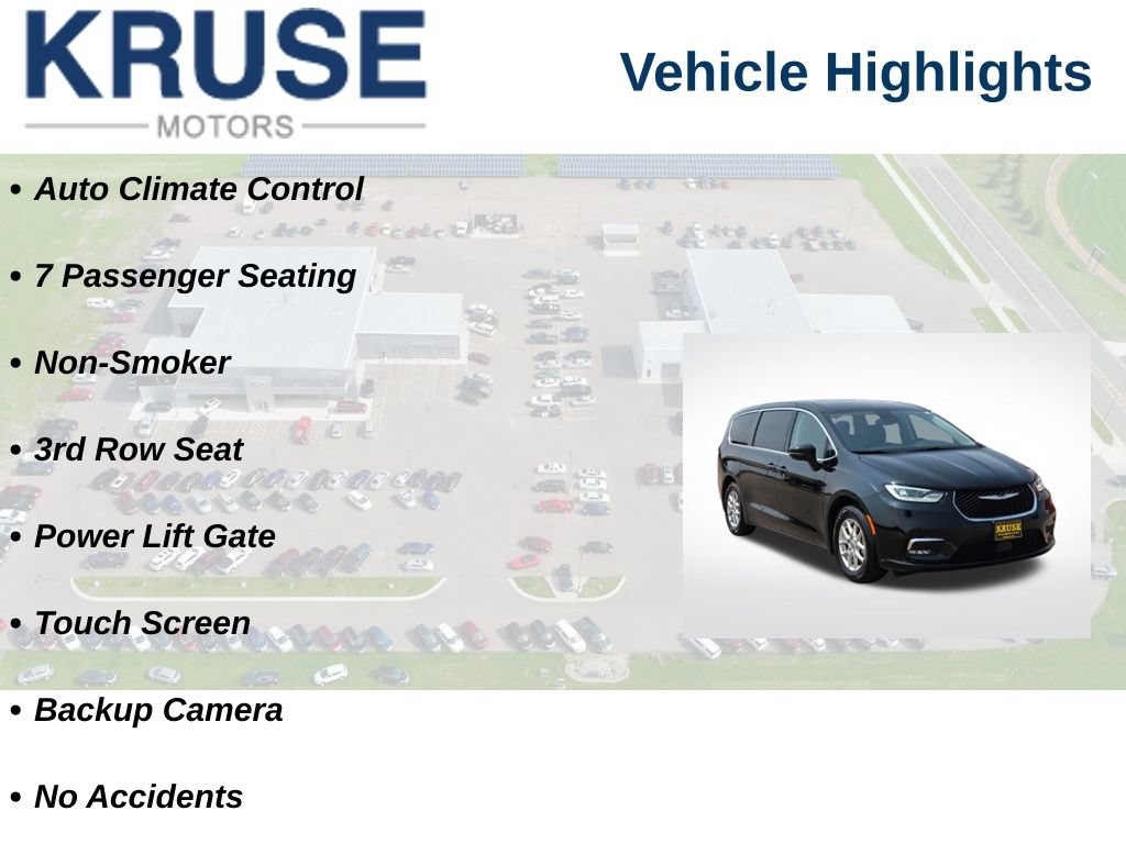 Used 2024 Chrysler Pacifica Touring-L FWD image 18