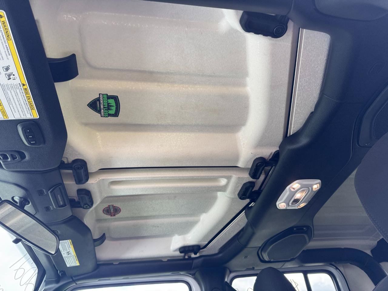 Used 2021 Jeep Gladiator Sport AWD/4WD image 32