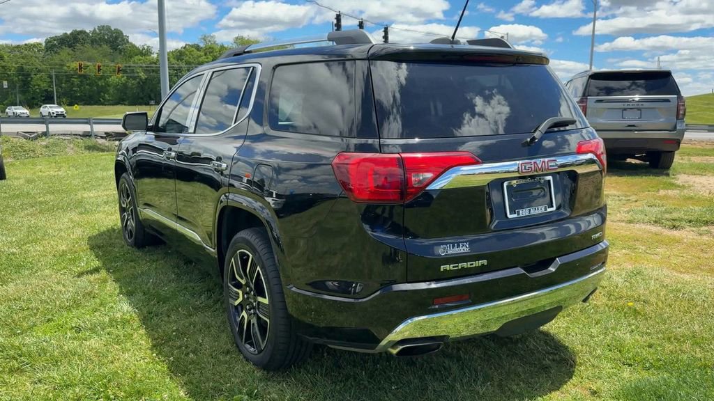 Used 2019 GMC Acadia Denali w/ Technology Package AWD/4WD image 5