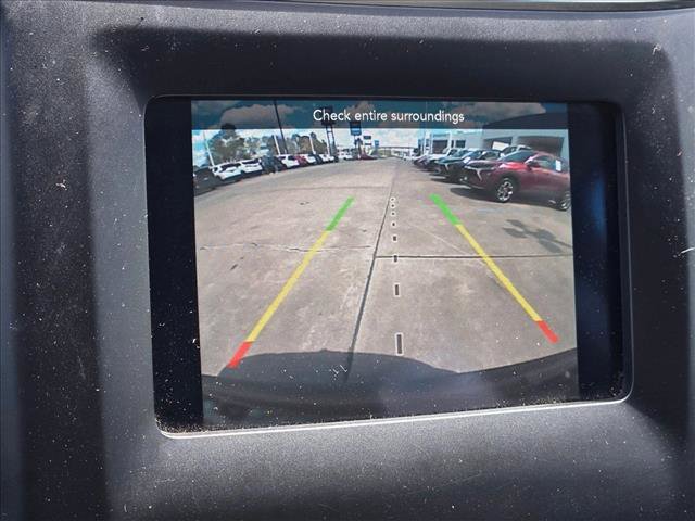 Used 2019 Jeep Cherokee Latitude Plus w/ Comfort/Convenience Group image 12