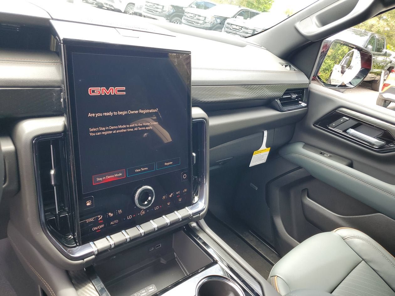 New 2026 GMC Yukon XL AT4 w/ AT4 Premium Package AWD/4WD image 26