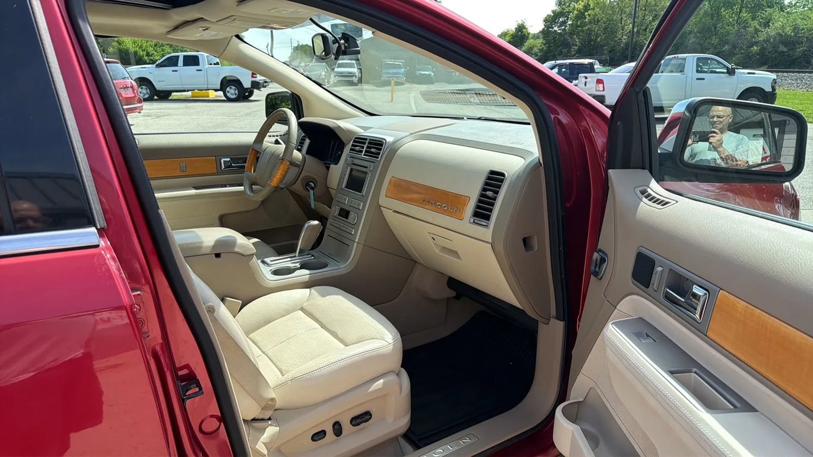 Used 2007 Lincoln MKX AWD image 18
