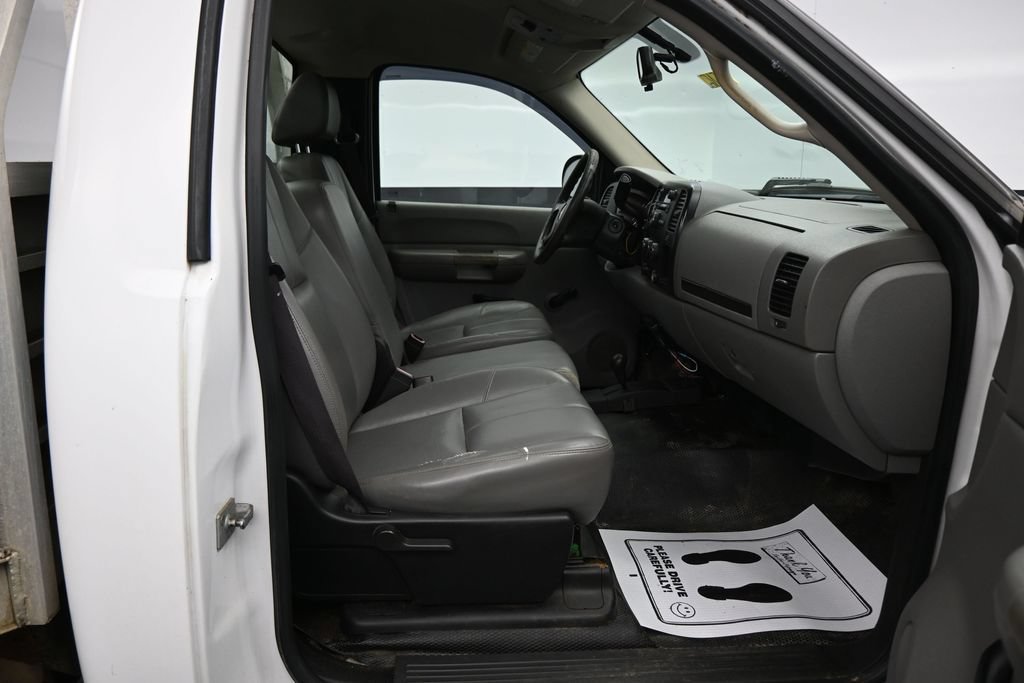 Used 2009 GMC Sierra 2500 W/T w/ Snow Plow Prep Package AWD/4WD image 23