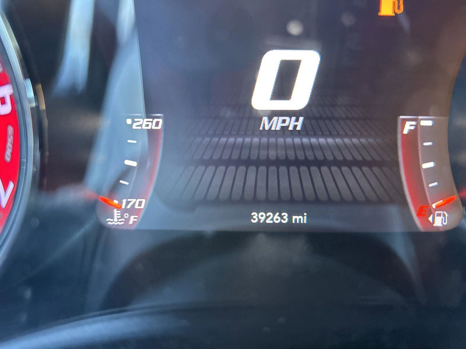 Used 2018 Dodge Challenger SRT Hellcat image 27