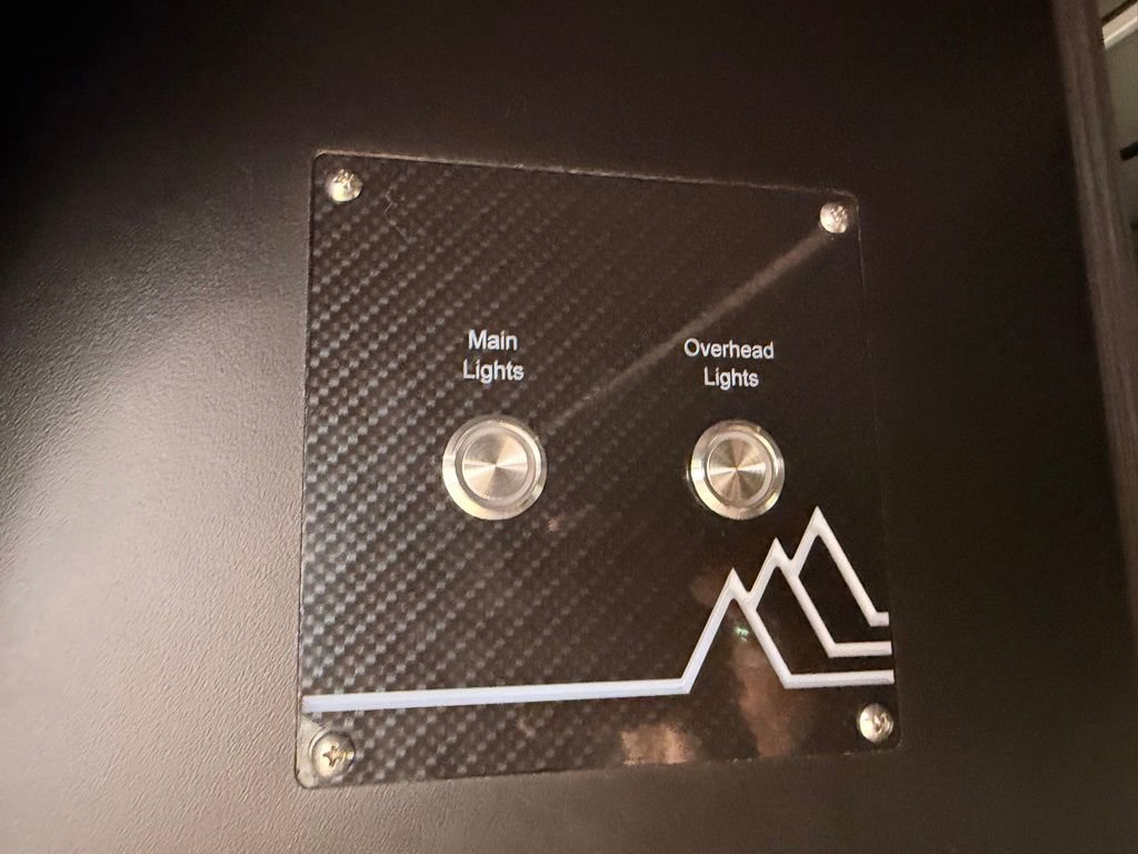 Used 2022 Mercedes-Benz Sprinter 2500 image 22