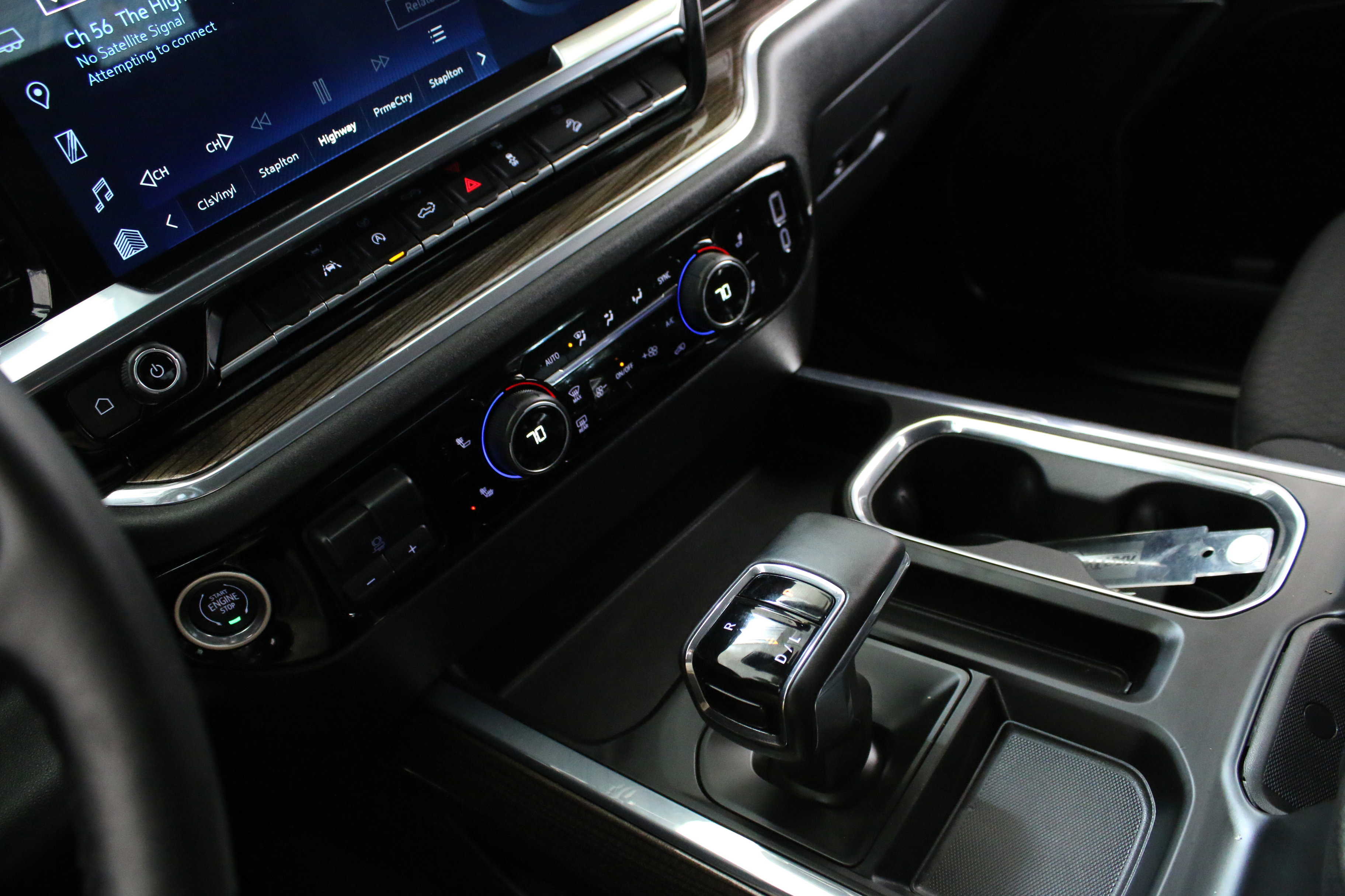 Used 2023 Chevrolet Silverado 1500 RST w/ Z71 Off-Road Package image 21