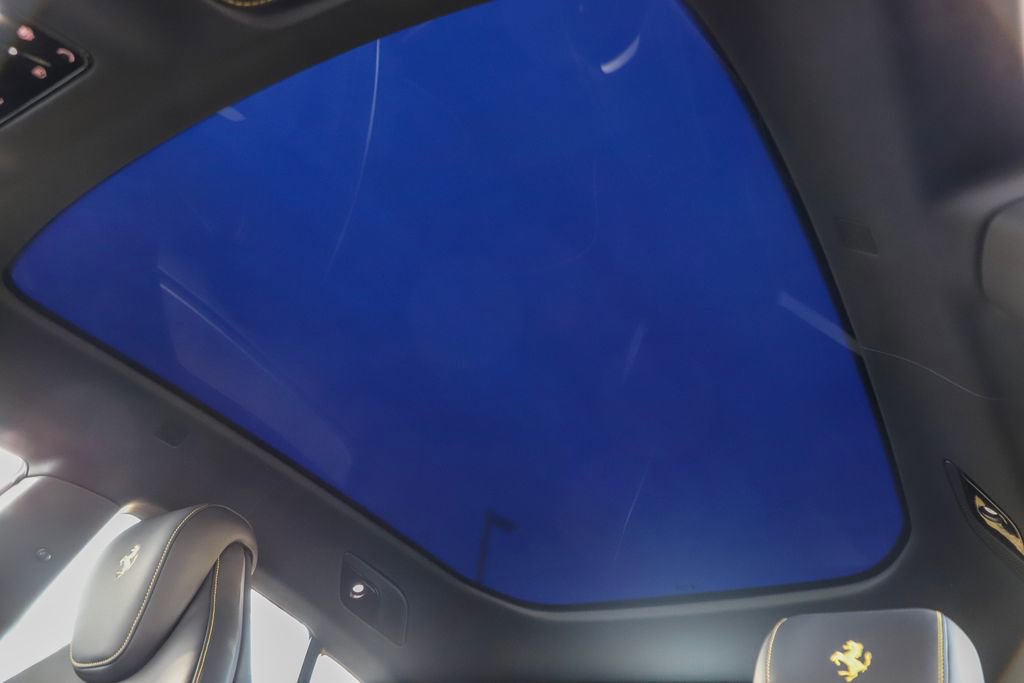 Certified 2025 Ferrari Purosangue image 25