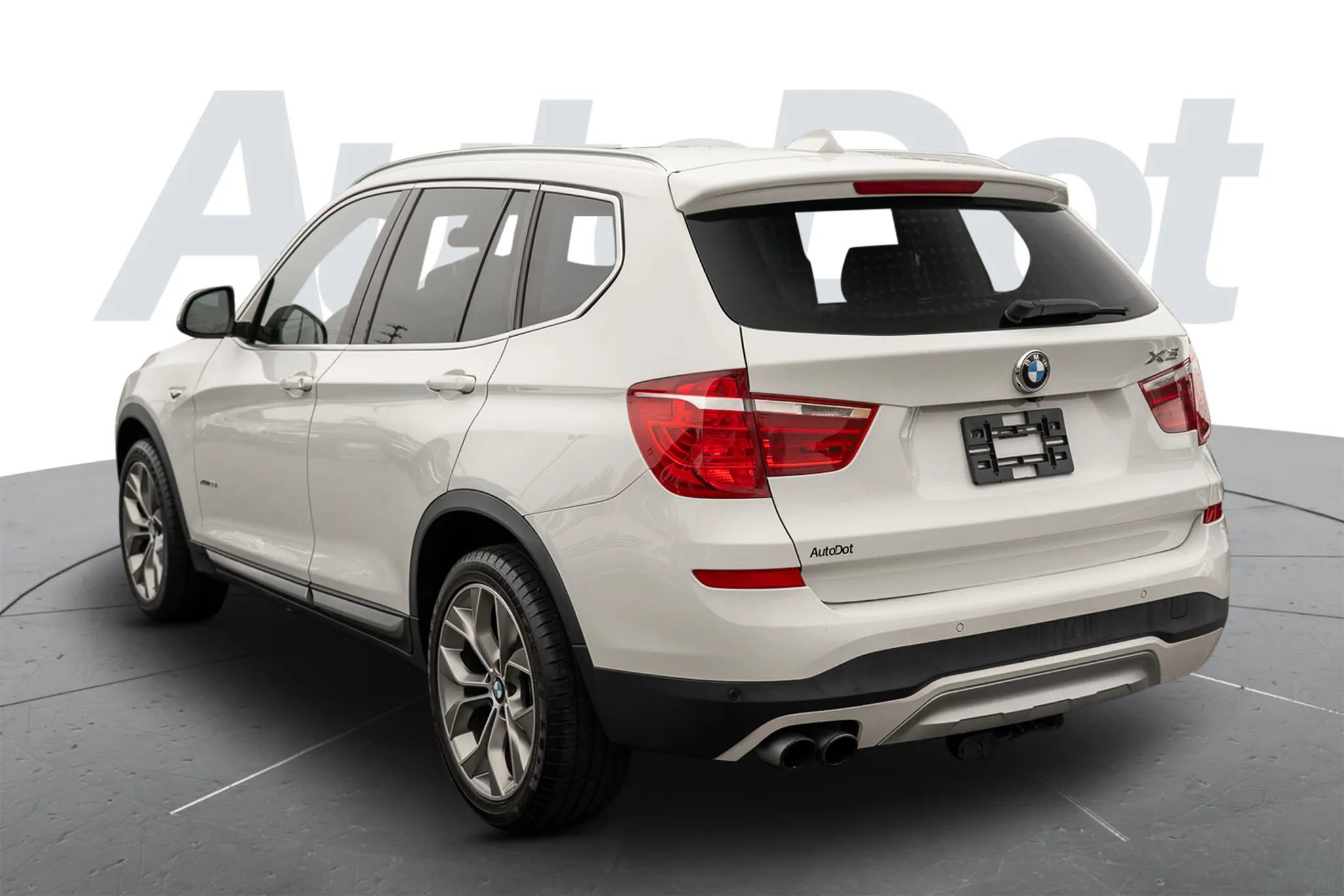 Used 2017 BMW X3 xDrive35i image 2