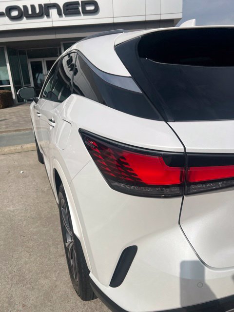Used 2025 Lexus RX 350 Premium w/ Convenience Package FWD image 12