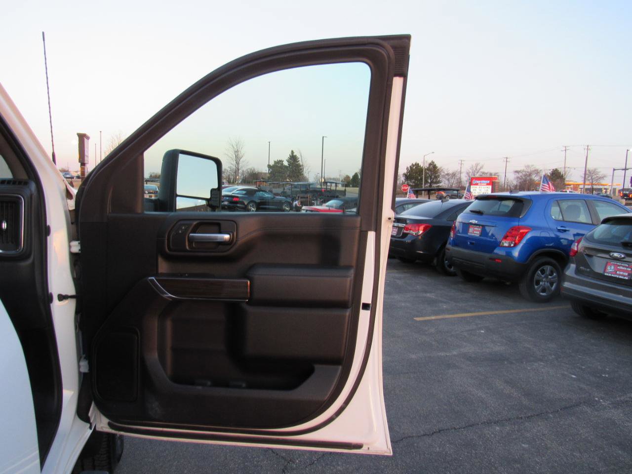 Used 2021 Chevrolet Silverado 2500 LT w/ Z71 Off-Road Package image 33