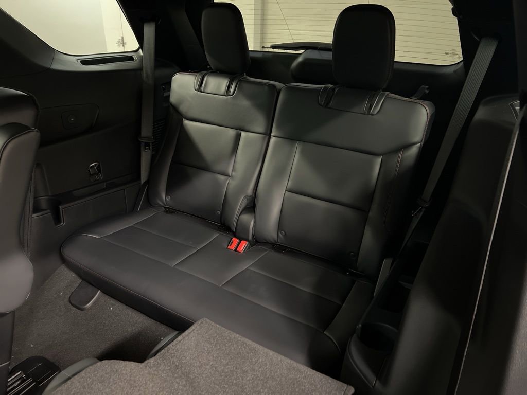 New 2026 Ford Explorer ST-Line image 26