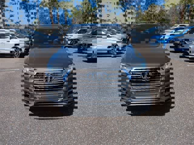 Used 2019 Audi Q7 3.0T Prestige w/ Prestige Package image 3