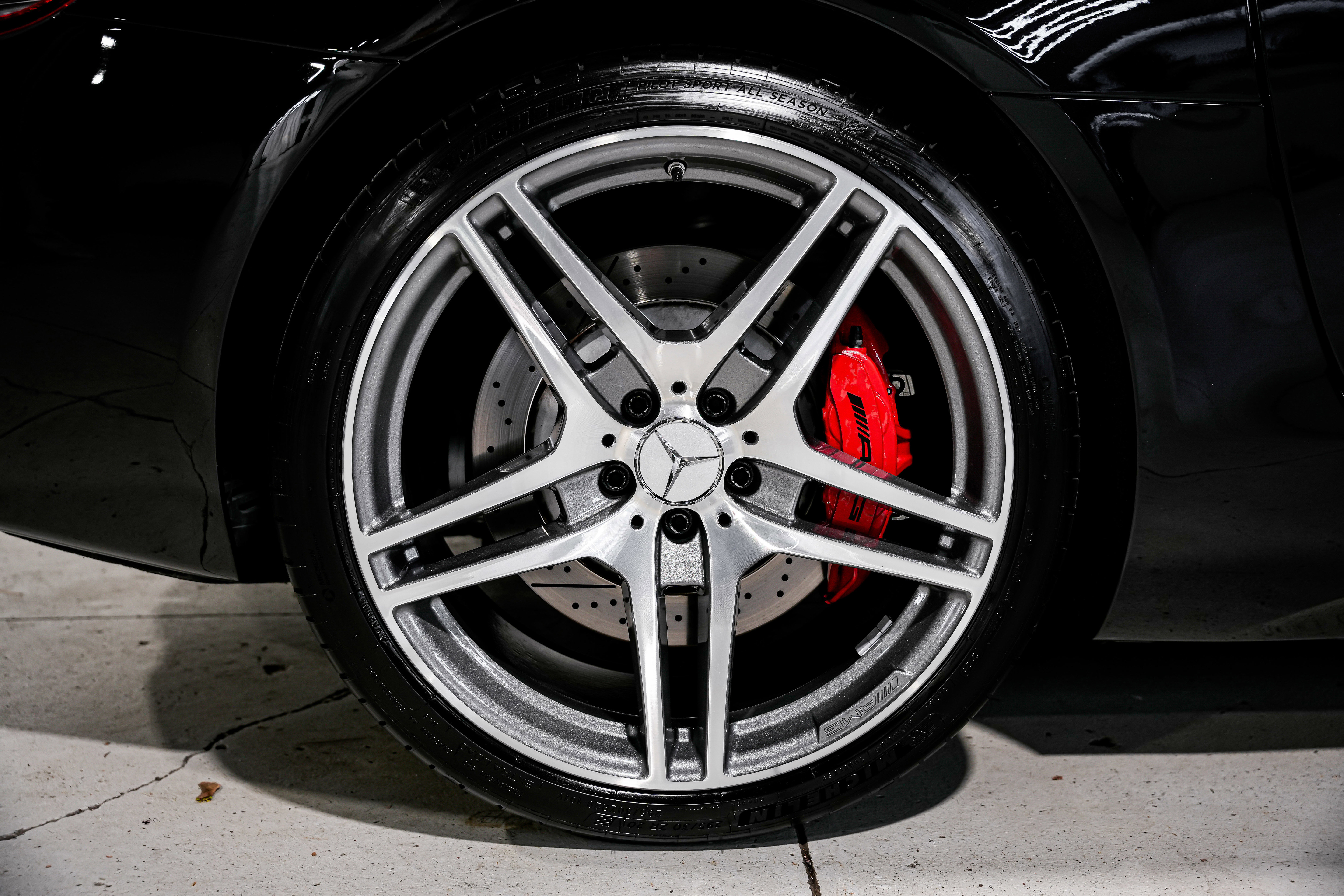 Used 2012 Mercedes-Benz SLS AMG Roadster image 44