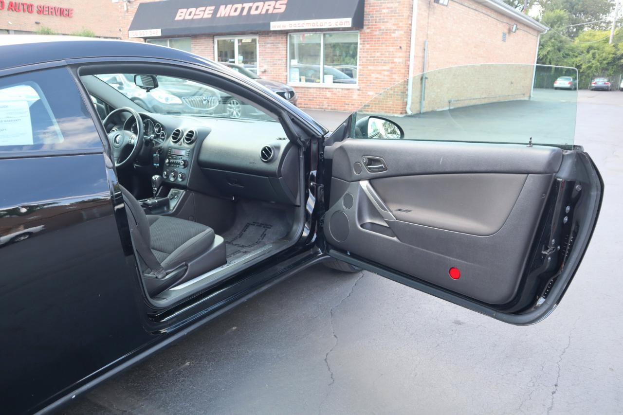 Used 2008 Pontiac G6 GT w/ Sun And Sound Package FWD image 10