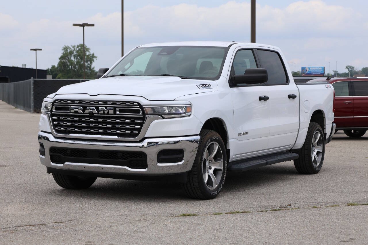 Used 2025 RAM 1500 Tradesman AWD/4WD image 6