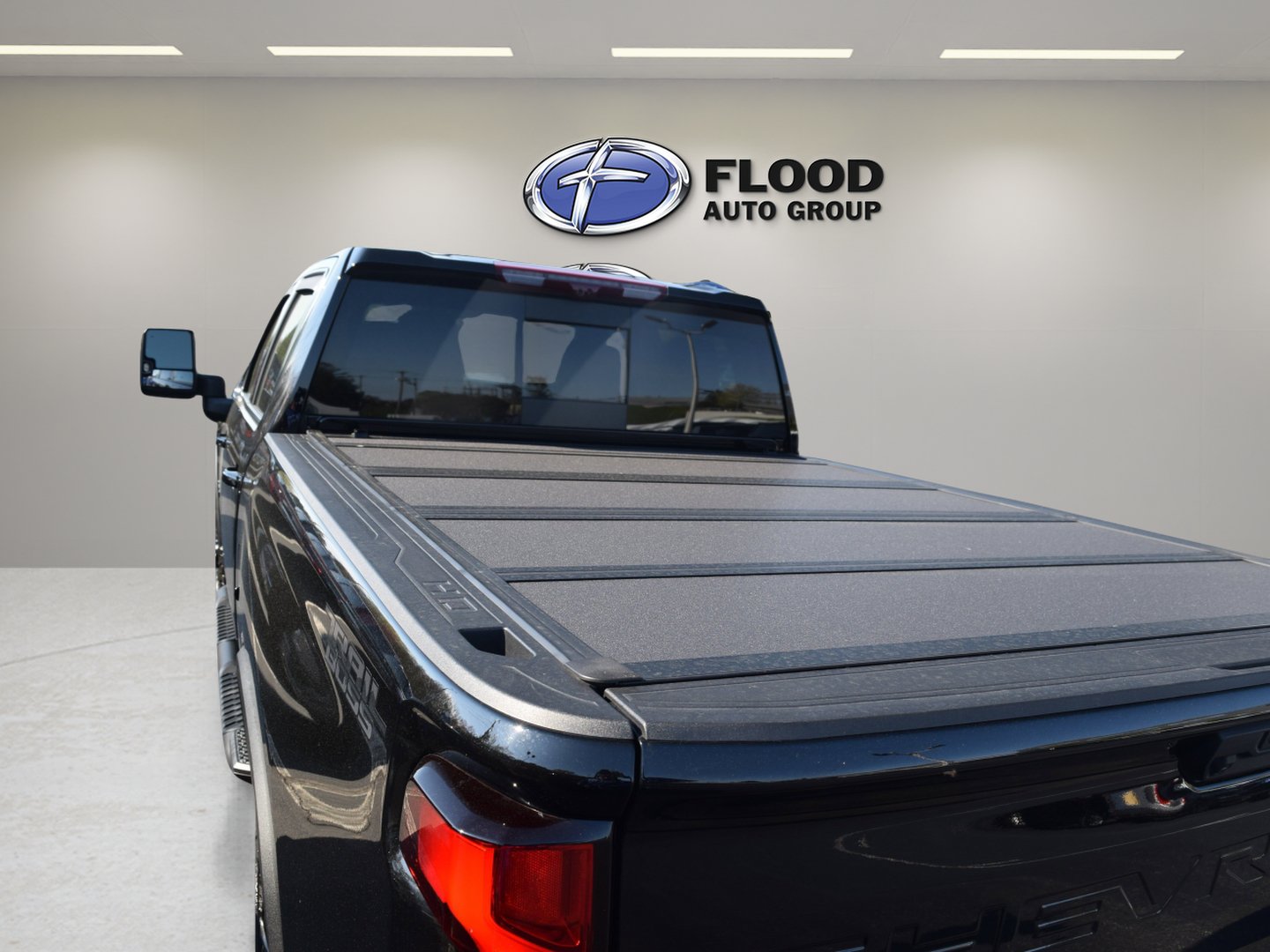 Used 2025 Chevrolet Silverado 2500 LTZ w/ LTZ Plus Package AWD/4WD image 6