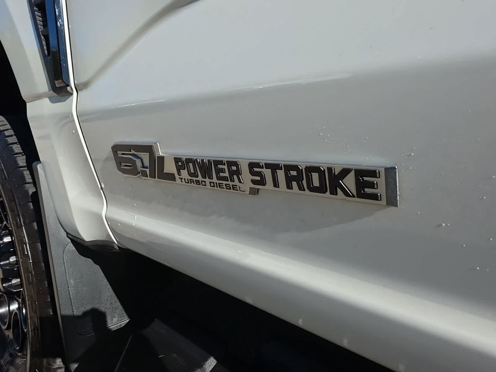 Used 2025 Ford F250 Lariat w/ Black Appearance Package AWD/4WD image 18