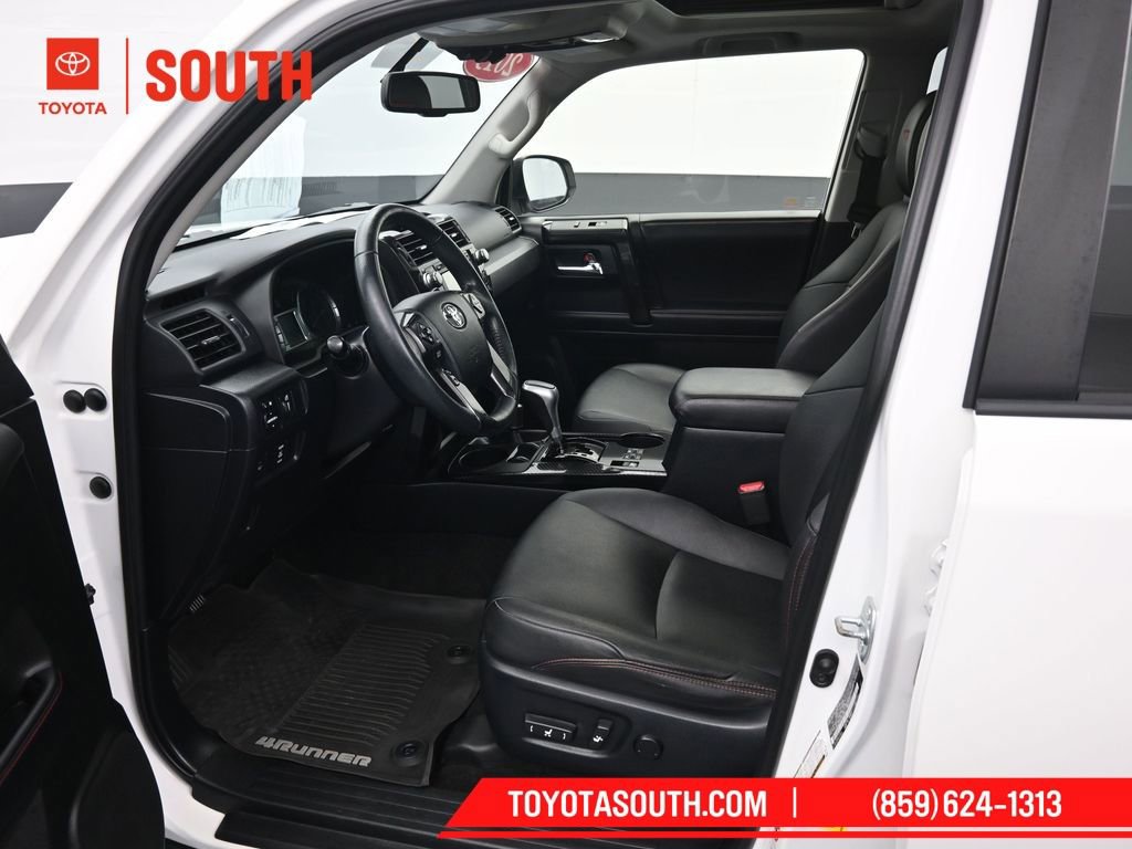 Used 2019 Toyota 4Runner TRD Off-Road Premium image 9