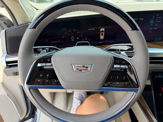 New 2026 Cadillac Escalade ESV Platinum Luxury AWD/4WD image 20