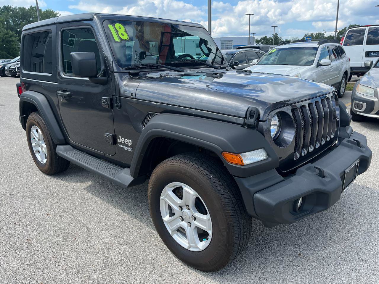 Used 2018 Jeep Wrangler Sport AWD/4WD image 7