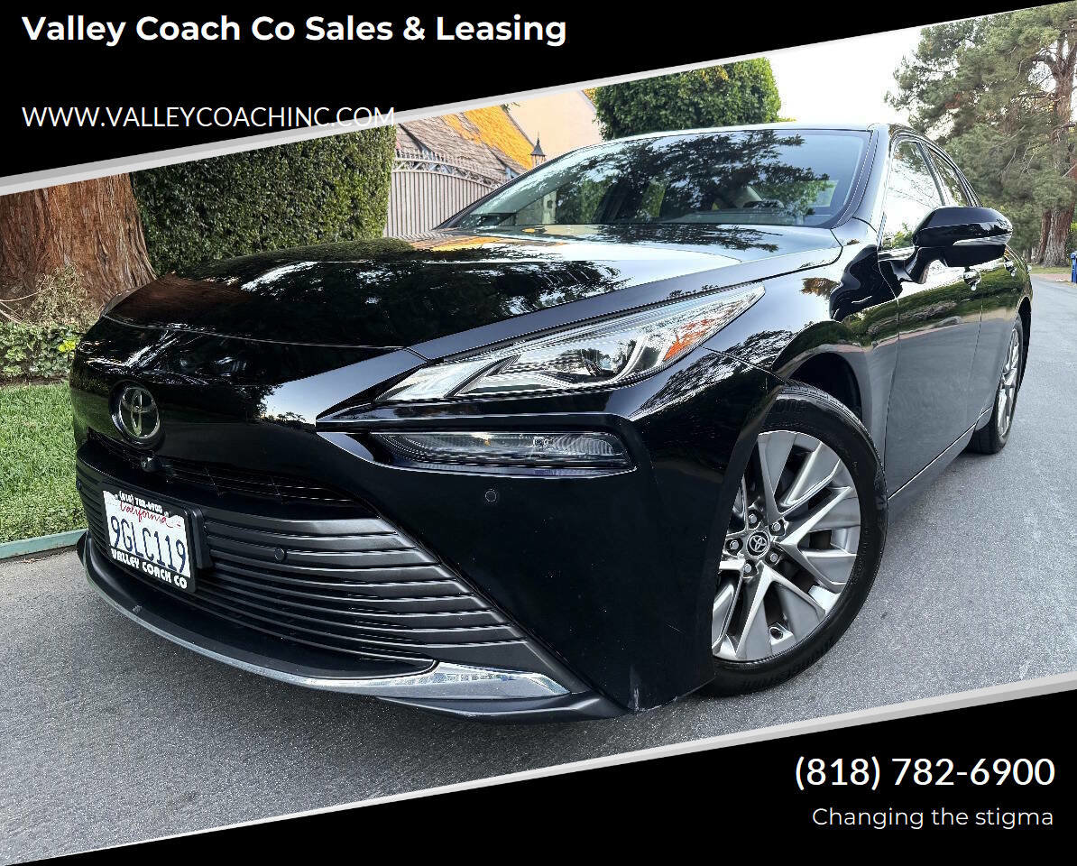 Used 2023 Toyota Mirai w/ Advanced Technology Package image 1