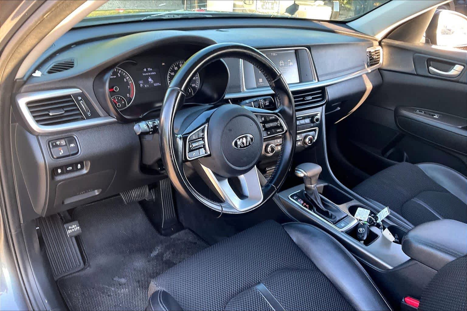 Used 2020 Kia Optima S w/ S Panoramic Sunroof Package FWD image 18