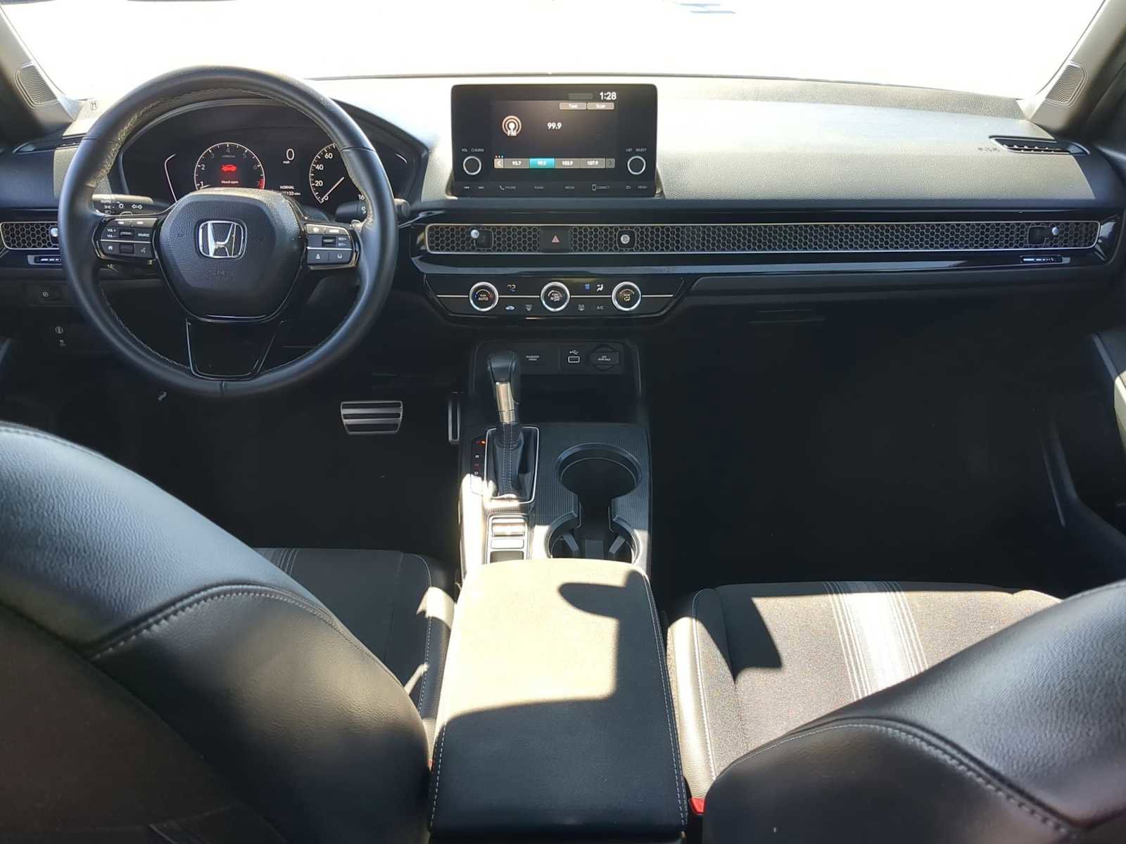 Used 2023 Honda Civic Sport image 22