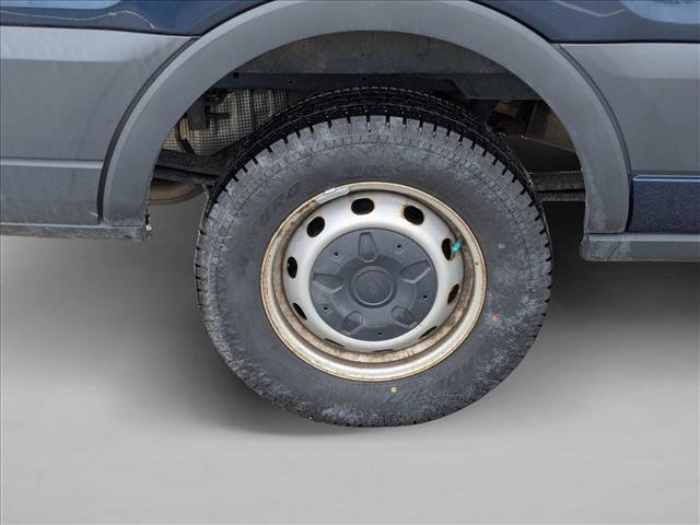 Used 2018 Ford Transit 250 148 Medium Roof w/ Interior Upgrade Package image 22