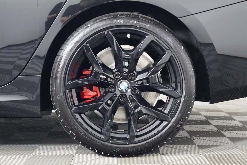 New 2026 BMW 330i Sedan w/ M Sport Package image 10