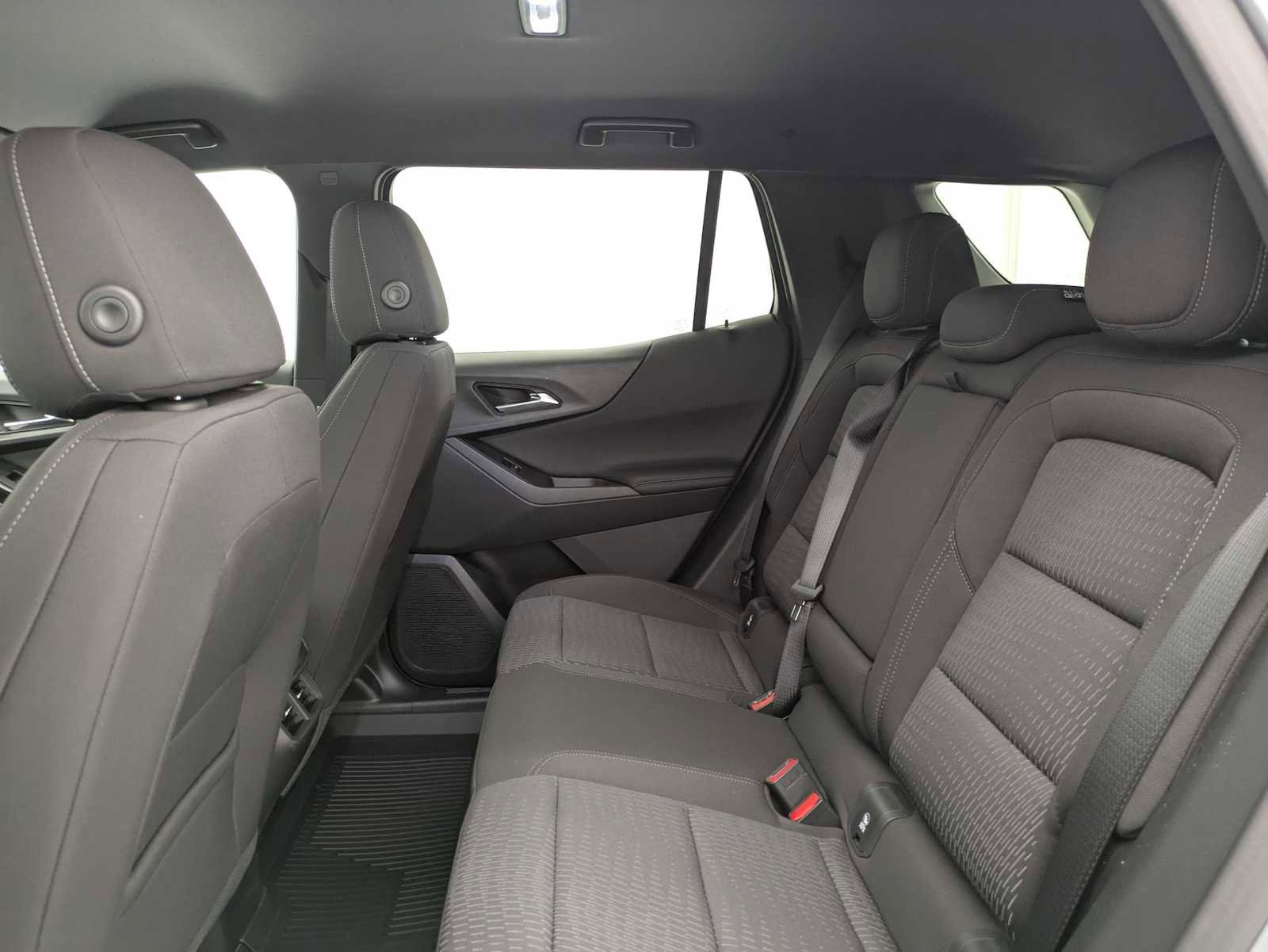 New 2026 Chevrolet Equinox LT image 19