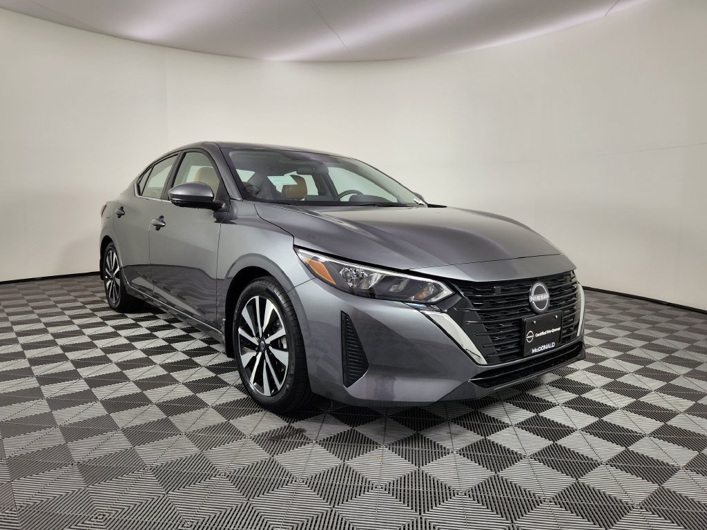 Certified 2025 Nissan Sentra SV w/ SV Premium Package FWD image 7