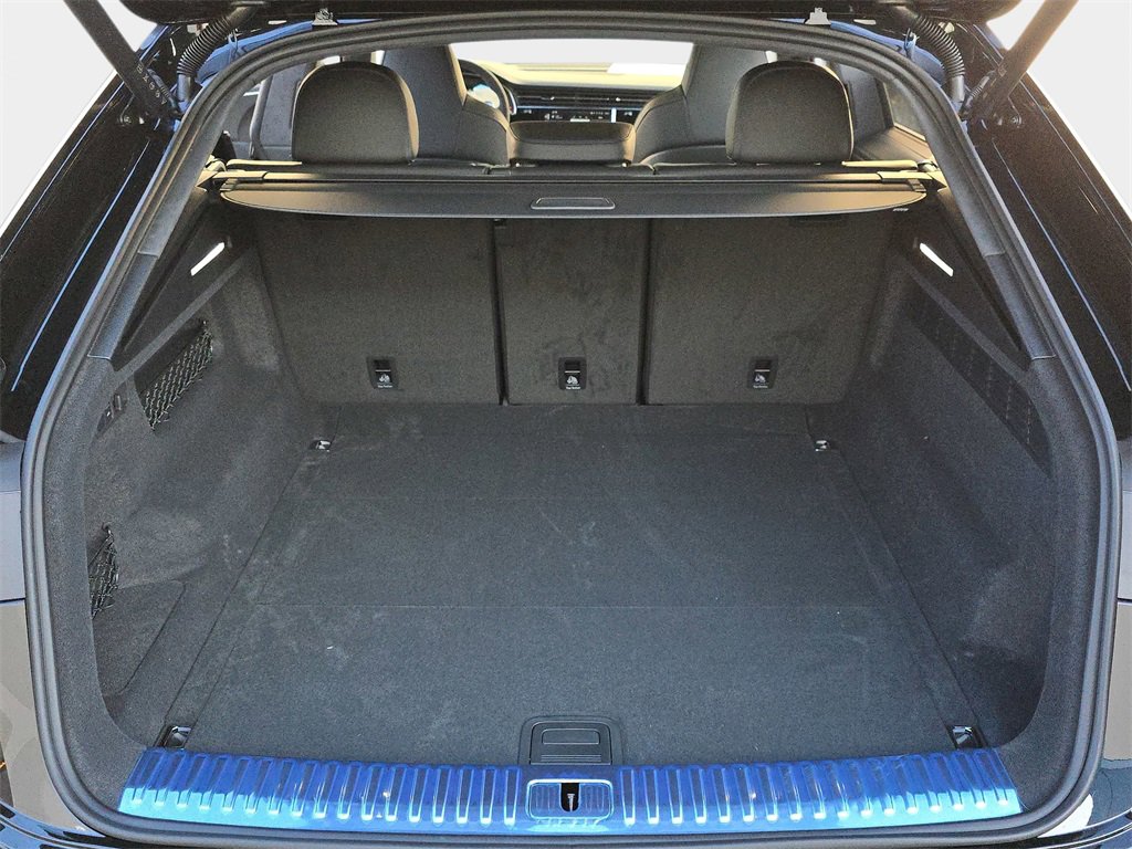 New 2026 Audi RS Q8 performance image 13