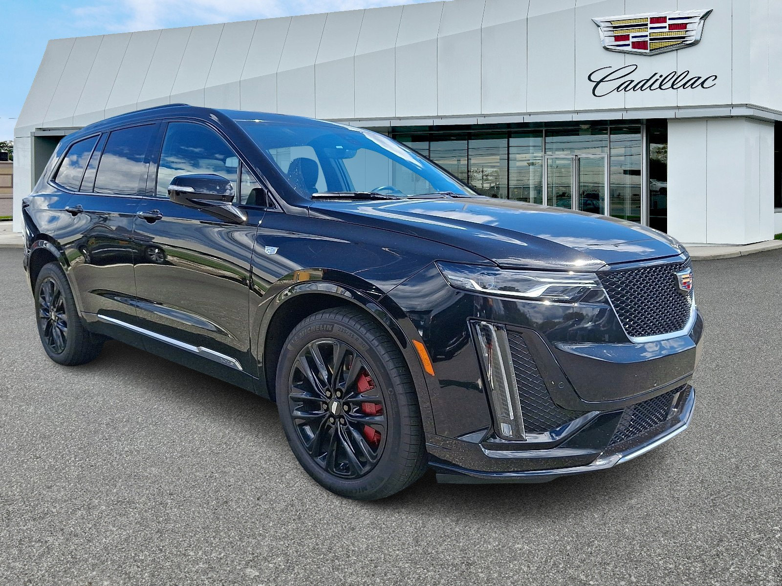 Certified 2024 Cadillac XT6 Sport w/ Technology Package image 7