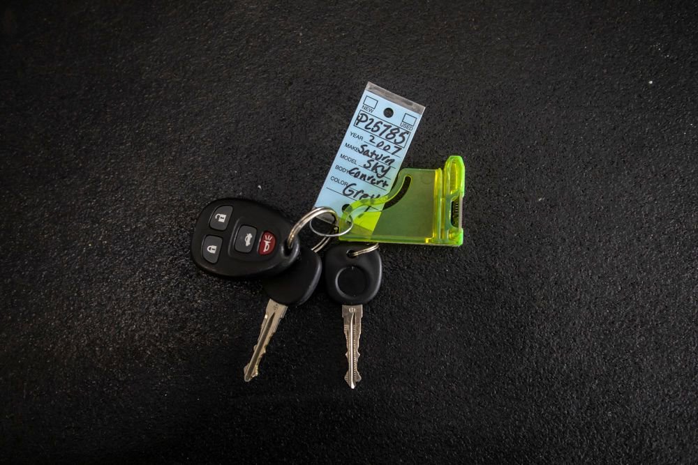 Used 2007 Saturn Sky Red Line image 44